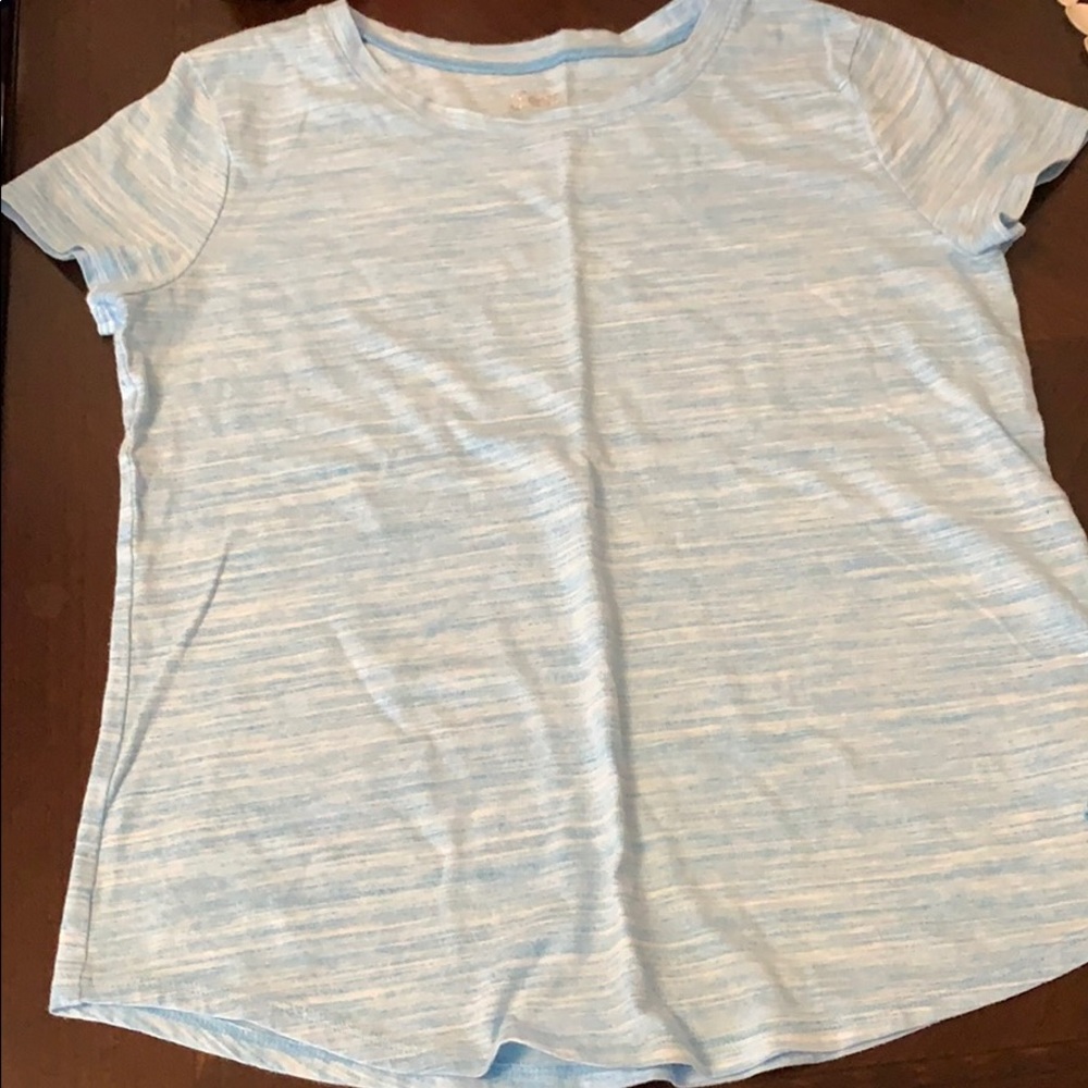 Girl size tee shirt Size 18/20